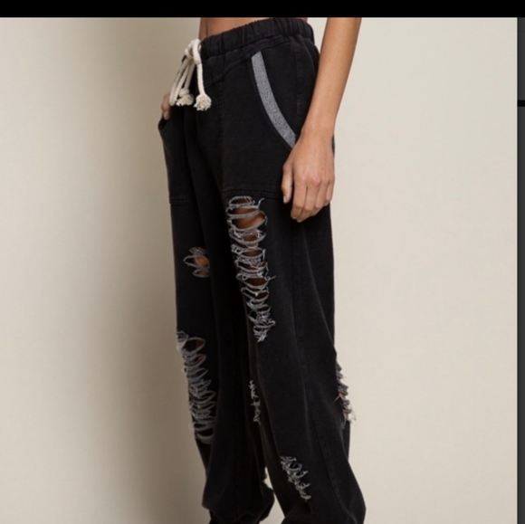 POL Black Destroyed Joggers - Picture 7 of 7